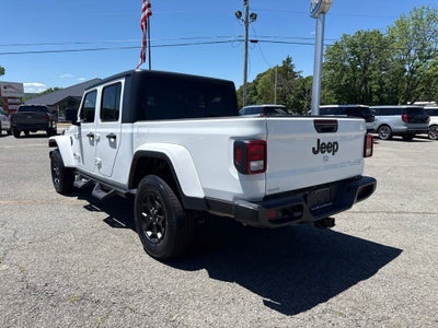 2023 Jeep Gladiator Willys