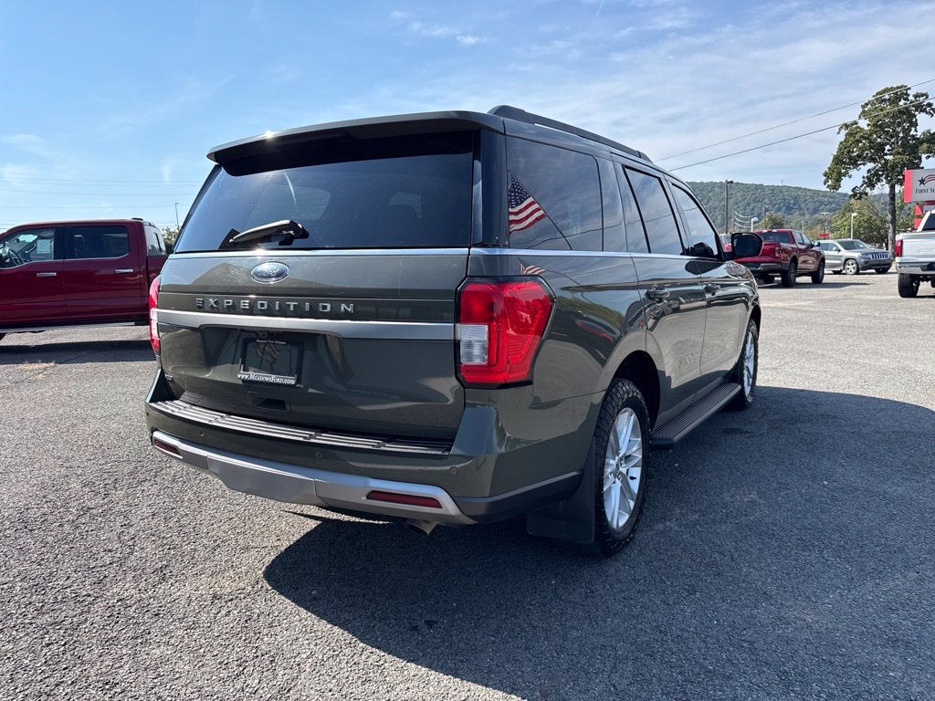2024 Ford Expedition XLT