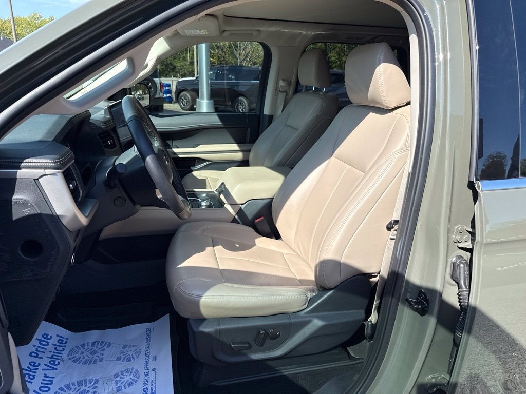 2024 Ford Expedition XLT
