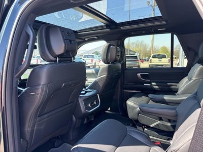 2026 Ford Expedition Platinum