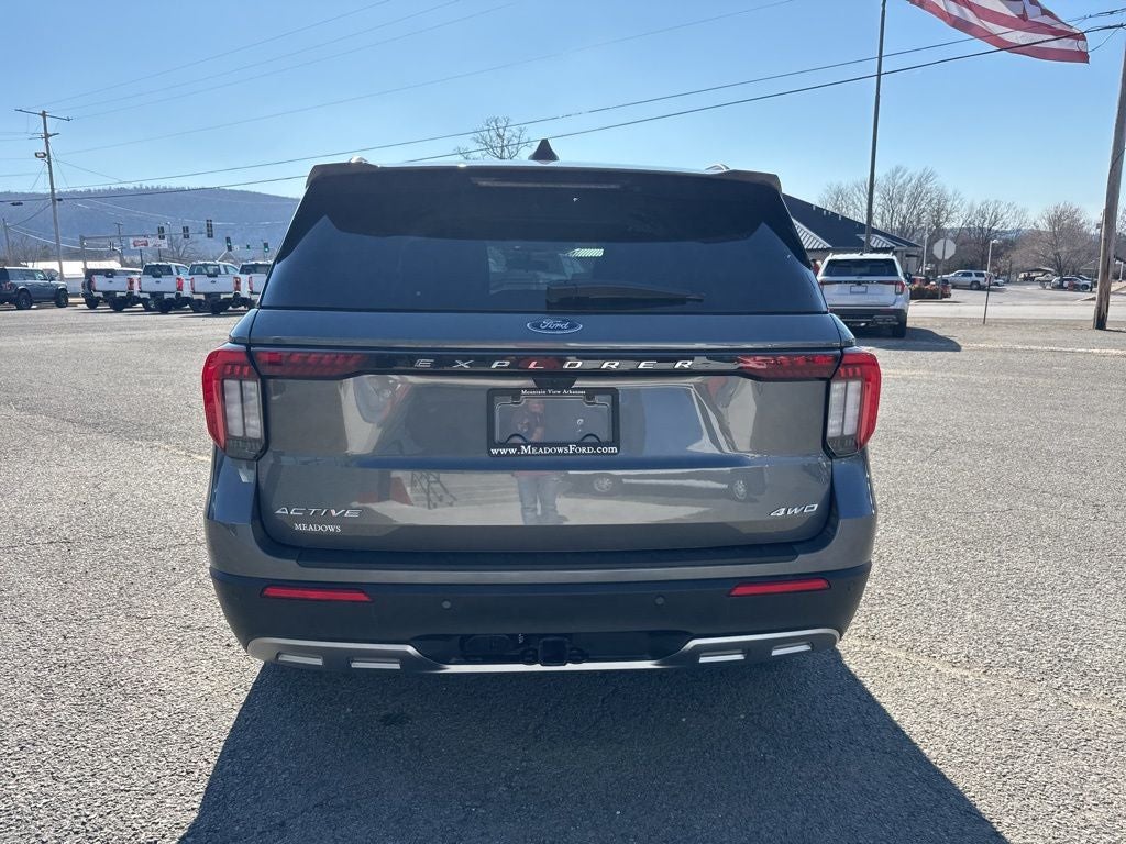 2025 Ford Explorer Active