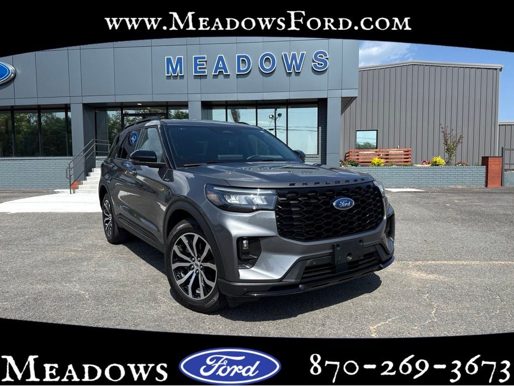 2026 Ford Explorer ST-Line