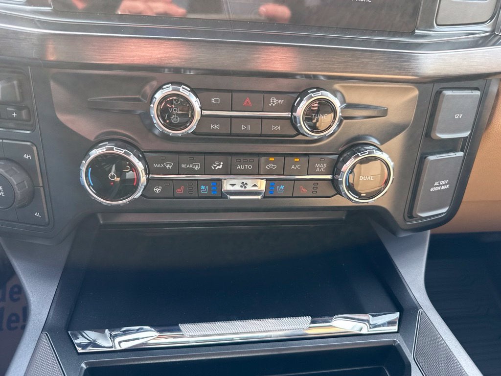 2027 Ford F-250SD Lariat