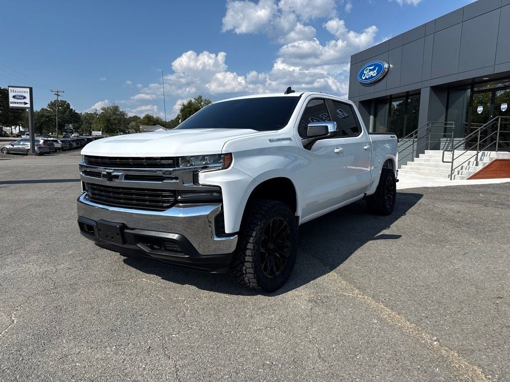 Used 2022 Chevrolet Silverado 1500 Limited LT with VIN 1GCUYDED4NZ116995 for sale in Little Rock