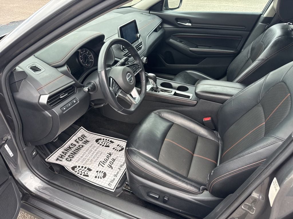 2021 Nissan Altima 2.5 SR