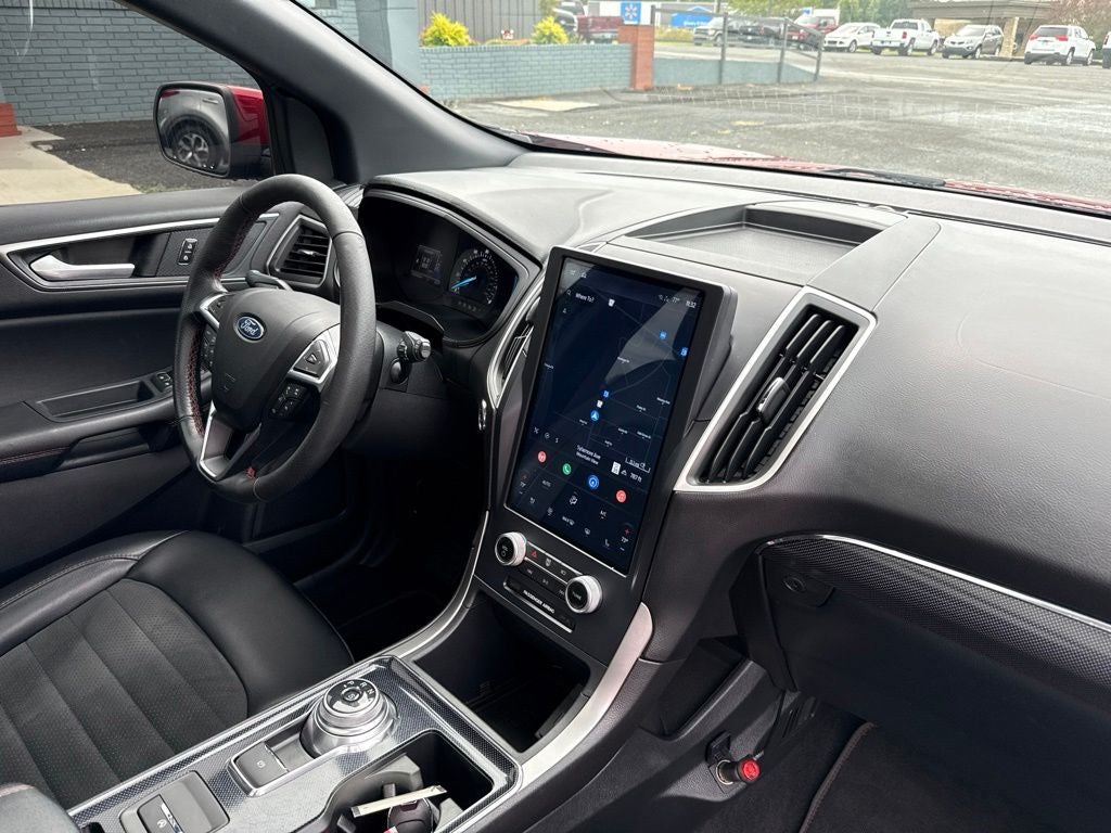2022 Ford Edge ST Line