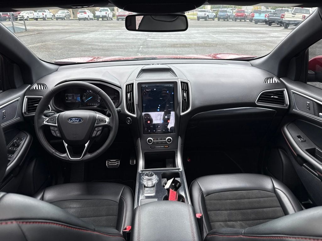 2022 Ford Edge ST Line