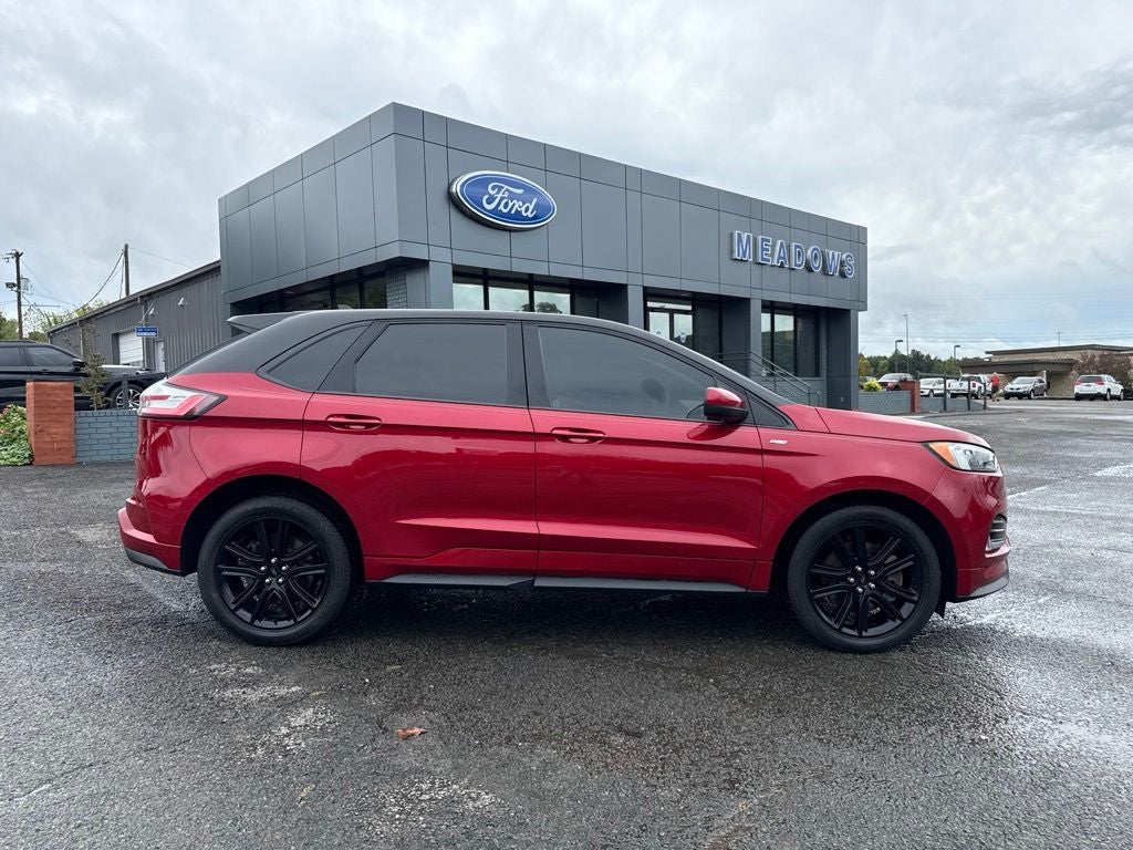 2022 Ford Edge ST Line
