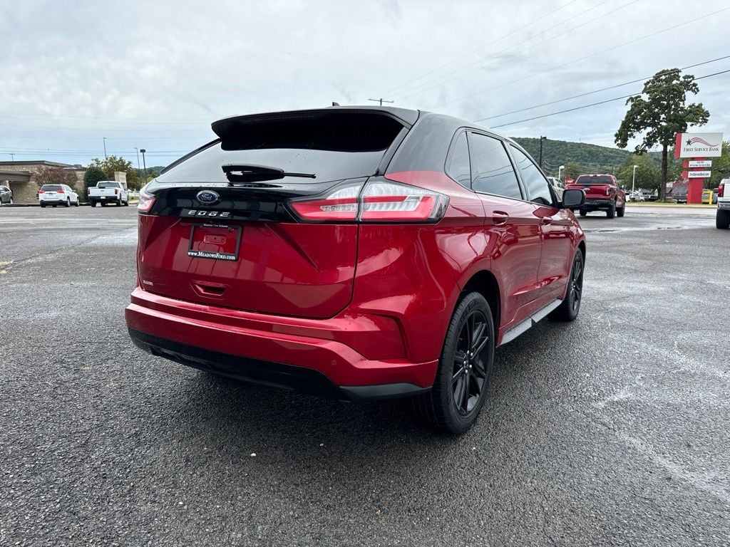 2022 Ford Edge ST Line
