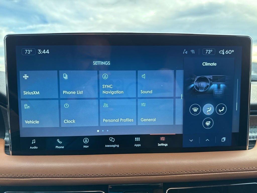 2022 Lincoln Nautilus Black Label