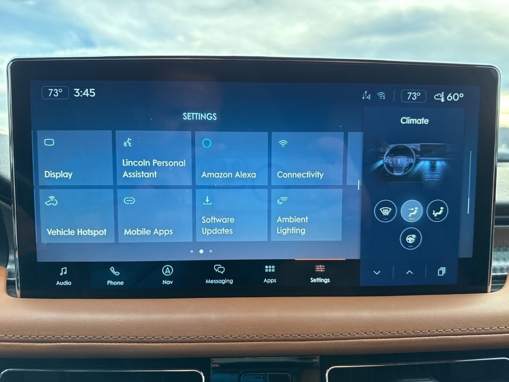 2022 Lincoln Nautilus Black Label