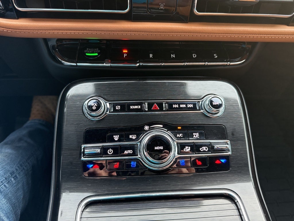 2022 Lincoln Nautilus Black Label