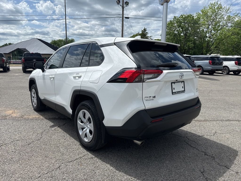 2024 Toyota RAV4 LE