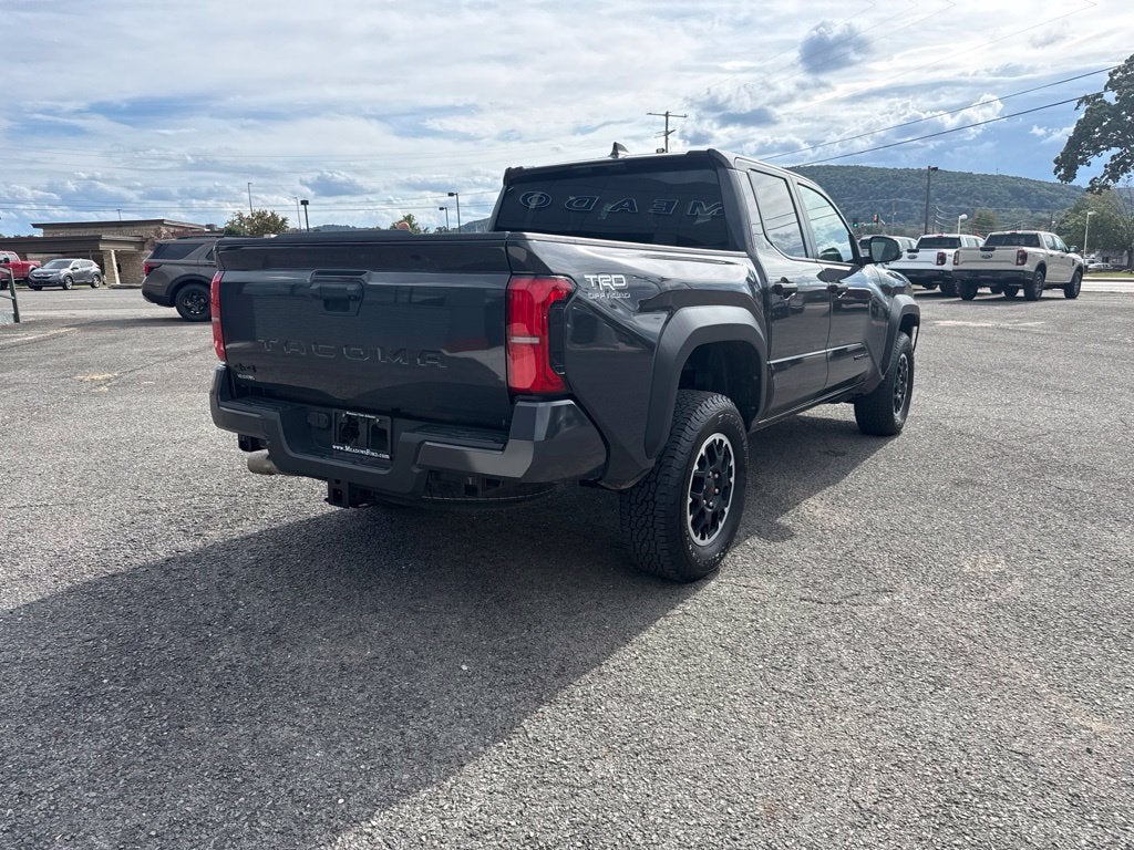 2024 Toyota Tacoma TRD Off-Road
