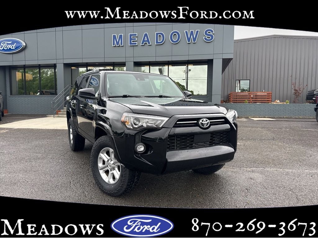 2022 Toyota 4Runner SR5 4WD V6's photo