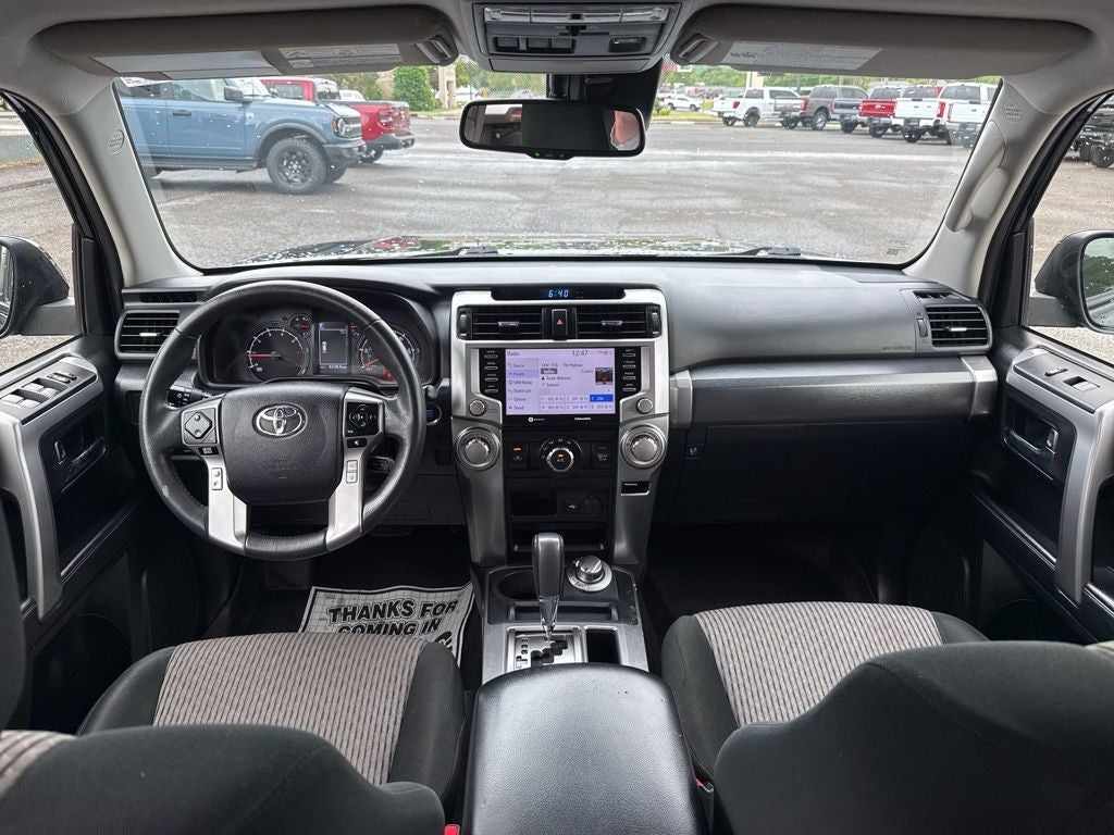 2022 Toyota 4Runner SR5