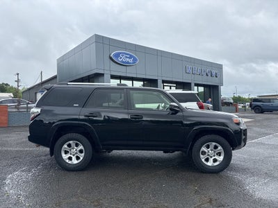 2022 Toyota 4Runner SR5