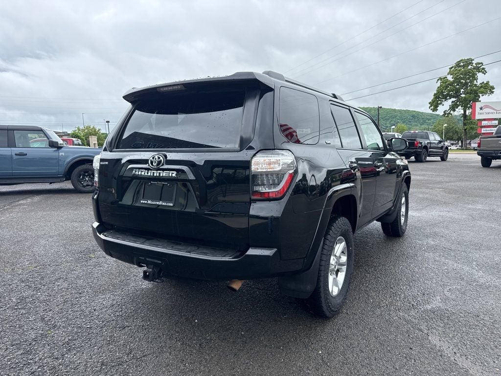 2022 Toyota 4Runner SR5