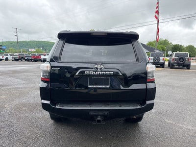 2022 Toyota 4Runner SR5