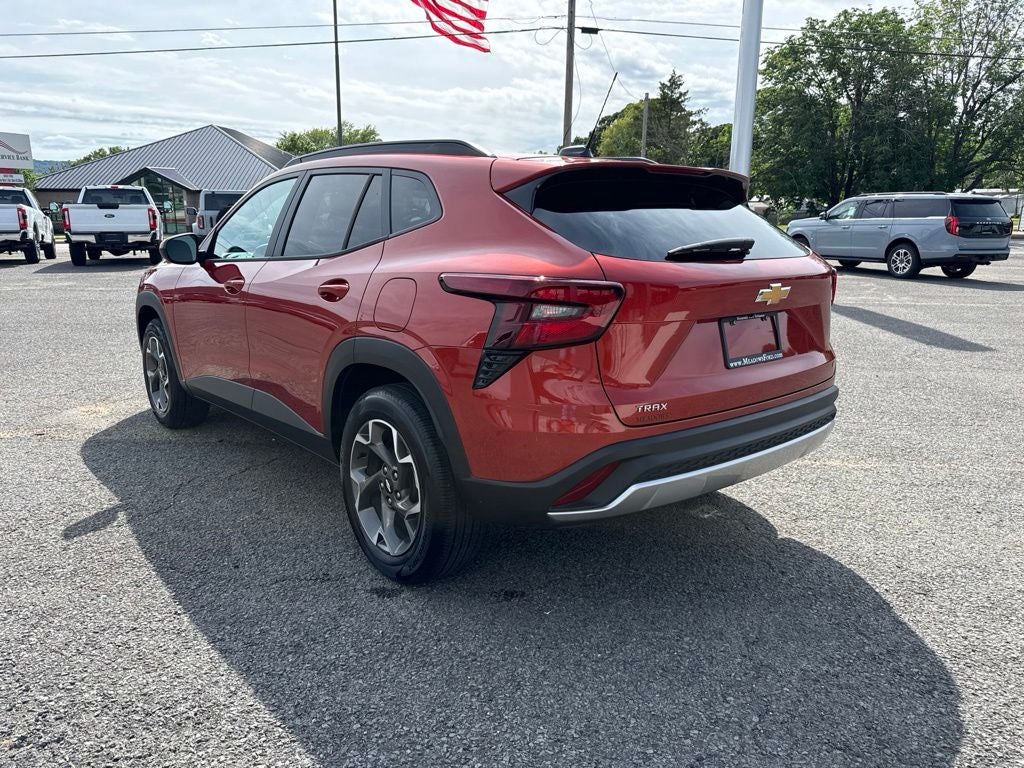 2024 Chevrolet Trax LT