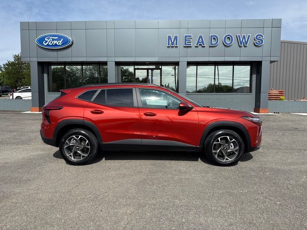 2024 Chevrolet Trax LT