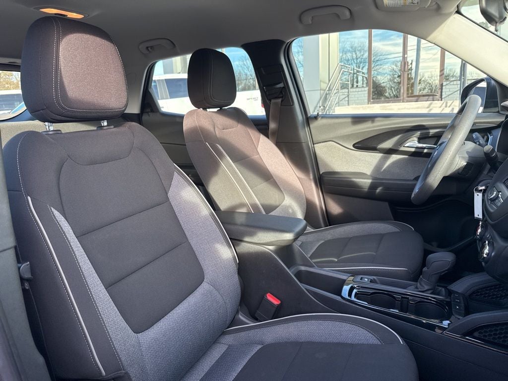 2023 Chevrolet TrailBlazer LS