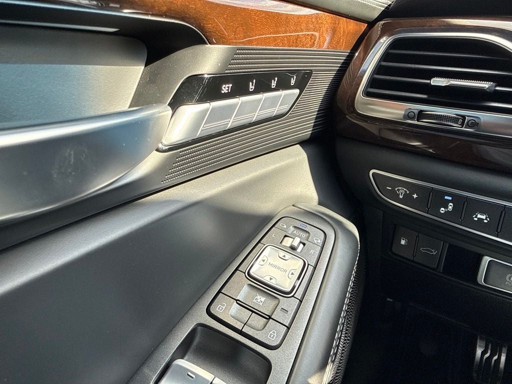 2019 Genesis G90 5.0 Ultimate