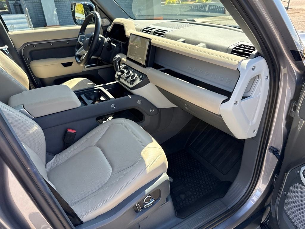 2023 Land Rover Defender 130 S